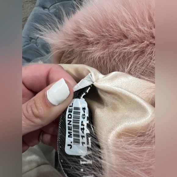 COPY - J Mendel authentic fur pink scarf - Picture 5 of 5